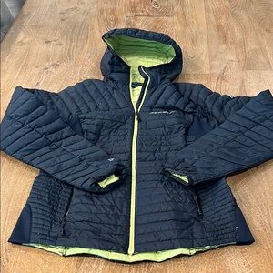 Eddie Bauer Navy blue and Green Ski Jacket with Hood and Quilted Design